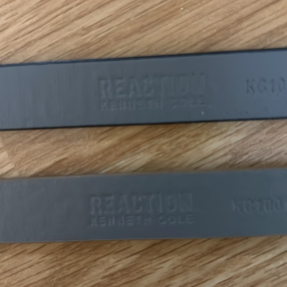 Belts - Picture 2 of 4